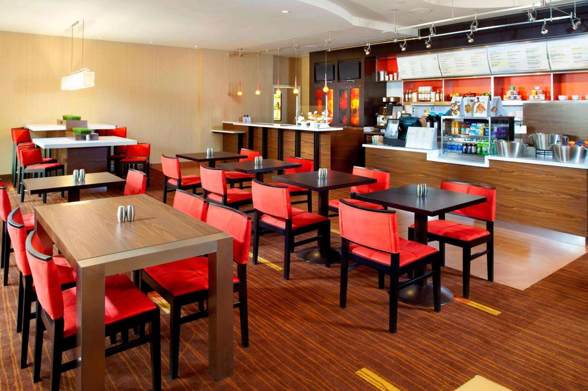 Courtyard By Marriott Pittsburgh West Homestead Waterfront Kültér fotó
